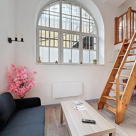 Joli Rénové Avec Mezzanine Hyper Centre Clermont-Ferrand