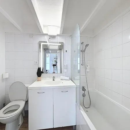 Joli Renove Avec Mezzanine Hyper Centre アパート *